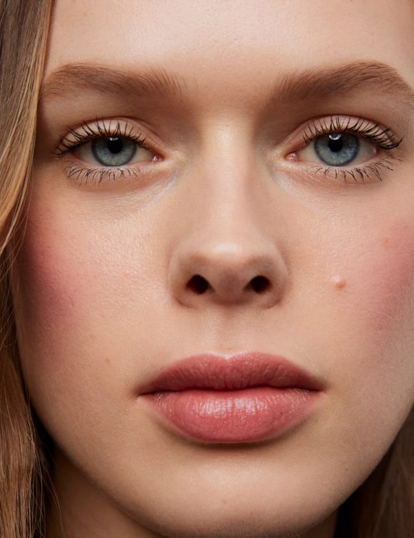 Mascara-Volumizzante-Nero-loni-baur-make-up