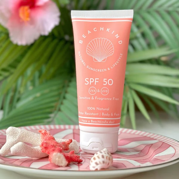 crema-solare-minerale-Sensitive-SPF-50-senza-profumo-BEACHKIND