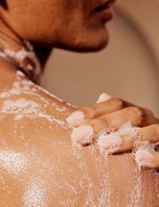 innersense-Awaken-Body-Wash-texture